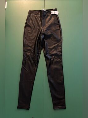 Express Size XS Women Black Faux Leather Leggings